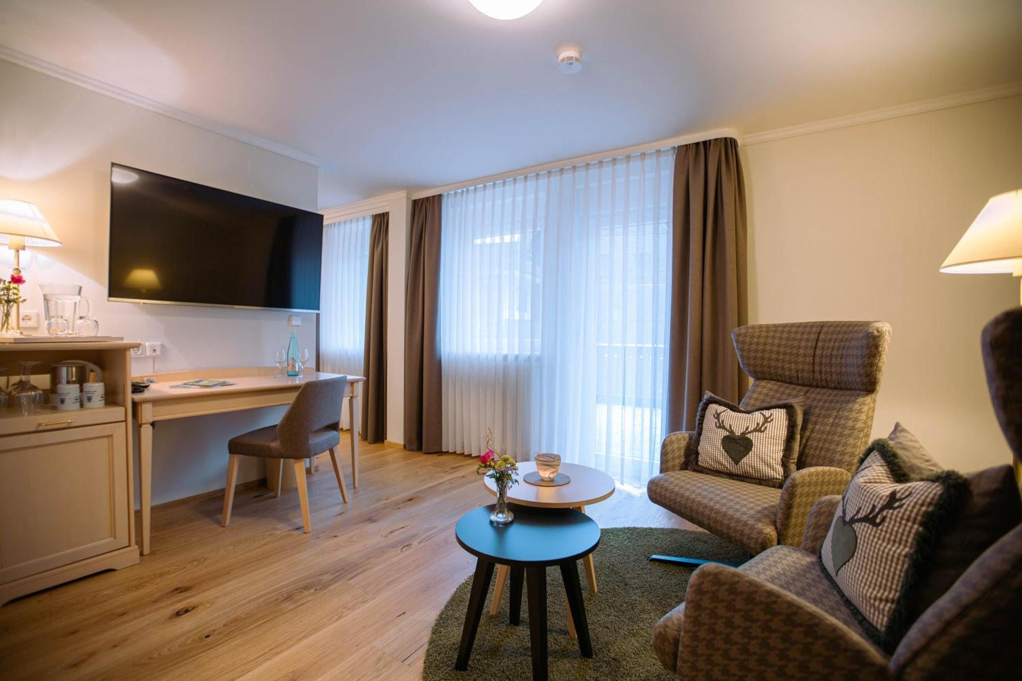 Flair Hotel Adlerbad バート・ペーターシュタル・グリースバッハ エクステリア 写真