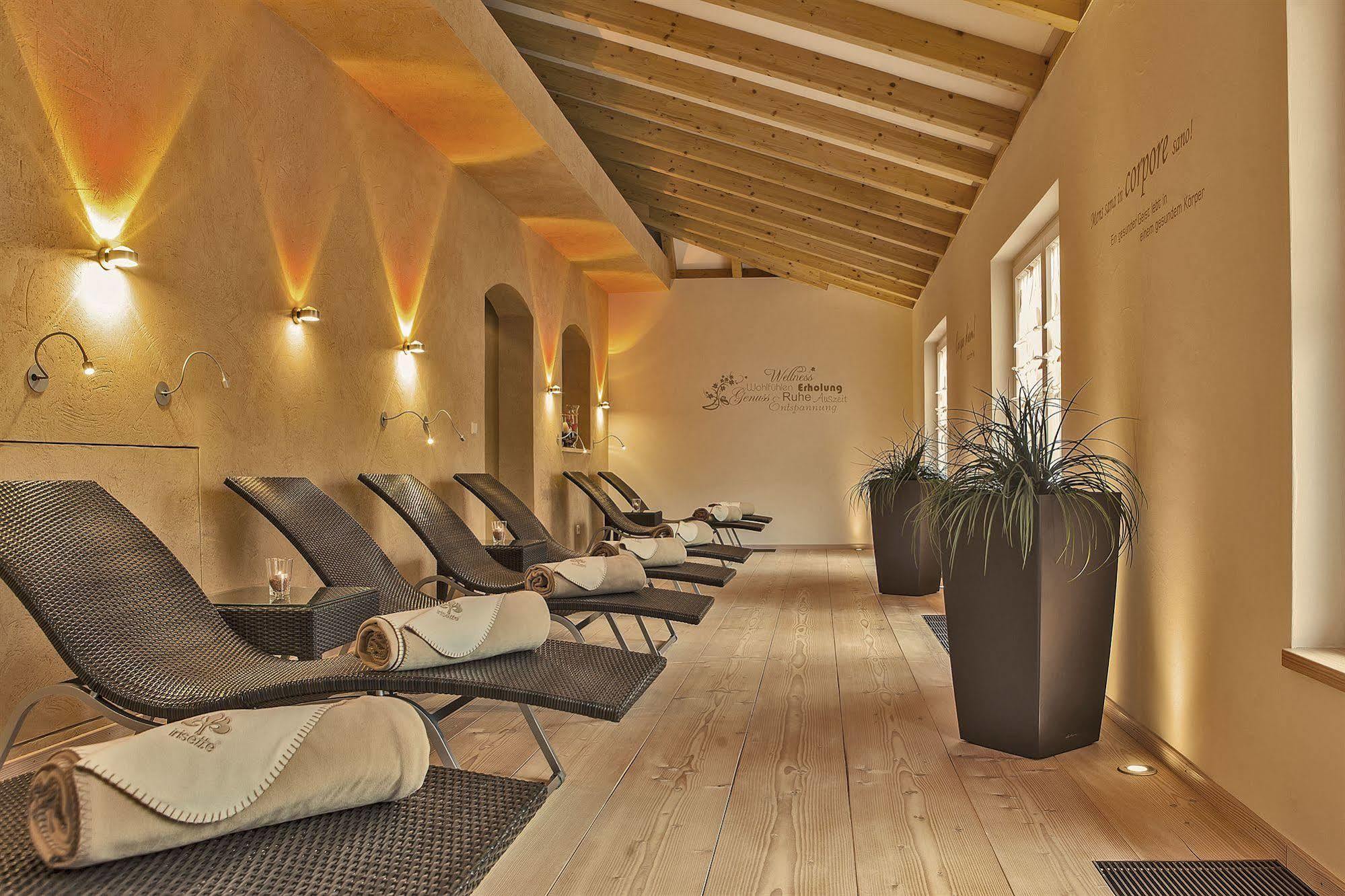 Flair Hotel Adlerbad バート・ペーターシュタル・グリースバッハ エクステリア 写真